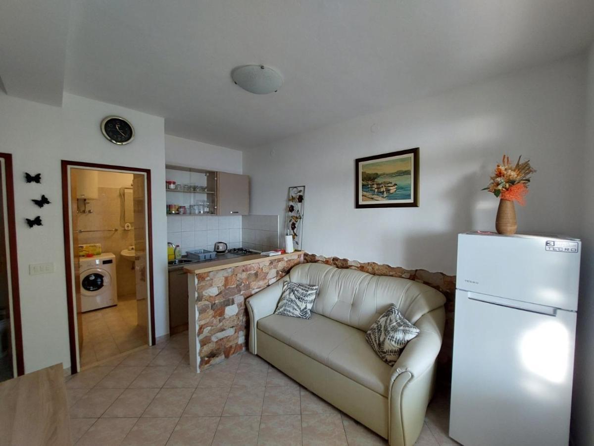 Apartments With A Parking Space Plat, Dubrovnik - 4776 Mlini Exterior foto